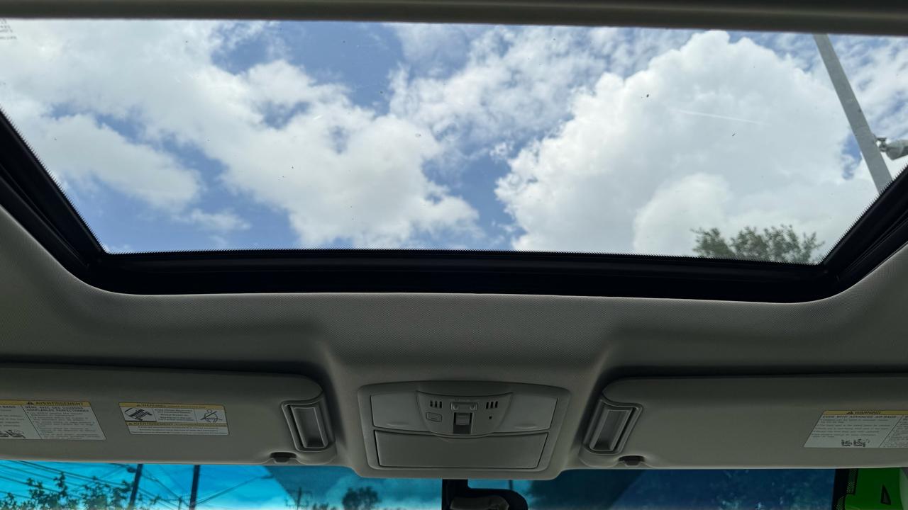 Infiniti QX80 2WD 4dr 2014