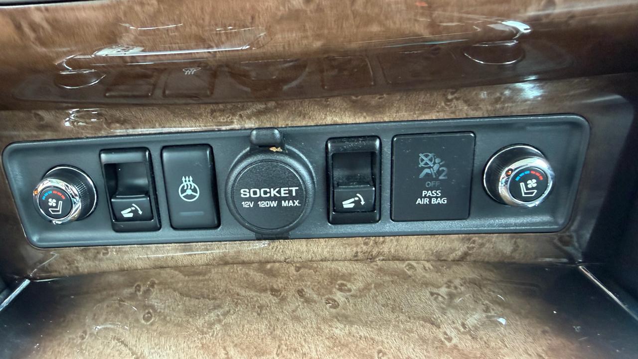 Infiniti QX80 2WD 4dr 2014