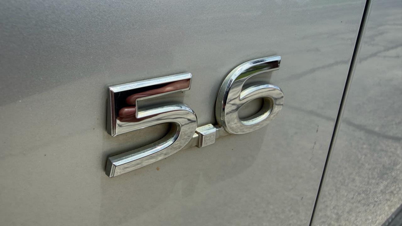 Infiniti QX80 2WD 4dr 2014