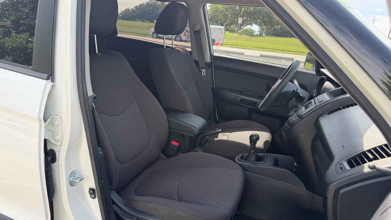 Kia Soul 5dr Wgn Man Base 2012