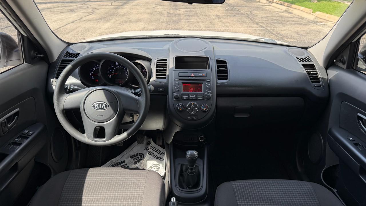 Kia Soul 5dr Wgn Man Base 2012