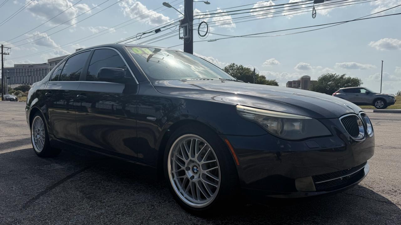 BMW 5 Series 4dr Sdn 528i RWD 2008