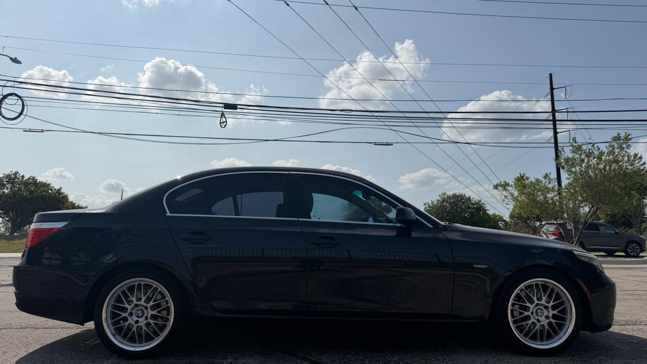 BMW 5 Series 4dr Sdn 528i RWD 2008