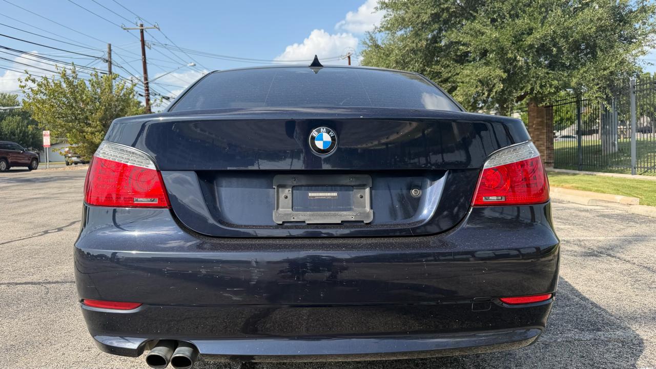 BMW 5 Series 4dr Sdn 528i RWD 2008
