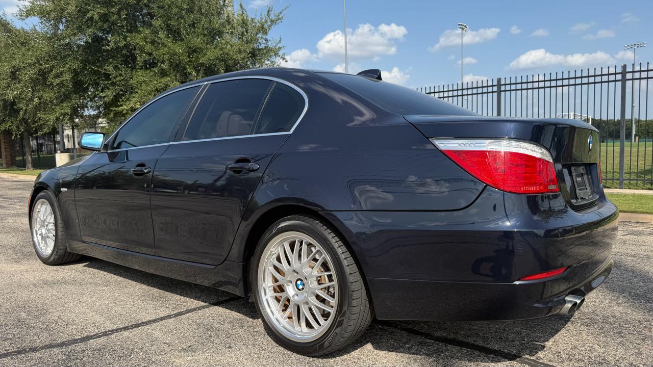 BMW 5 Series 4dr Sdn 528i RWD 2008