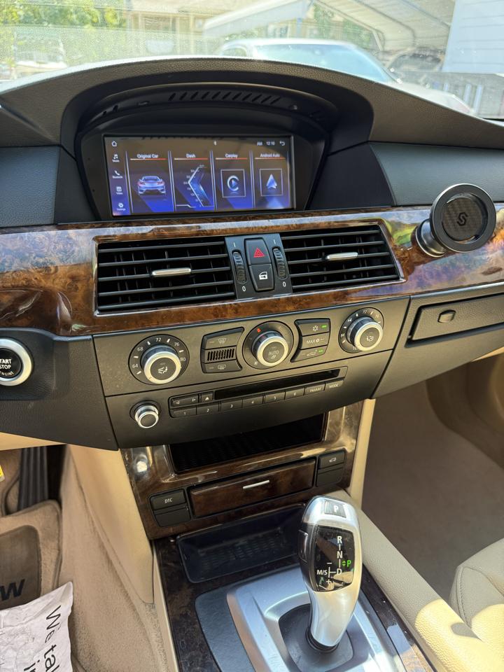 BMW 5 Series 4dr Sdn 528i RWD 2008