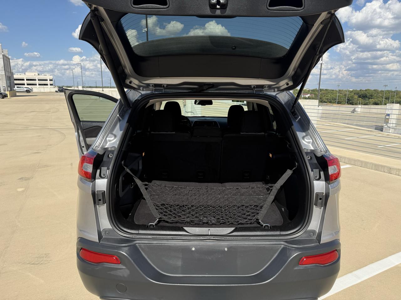 Jeep Cherokee FWD 4dr Latitude 2014