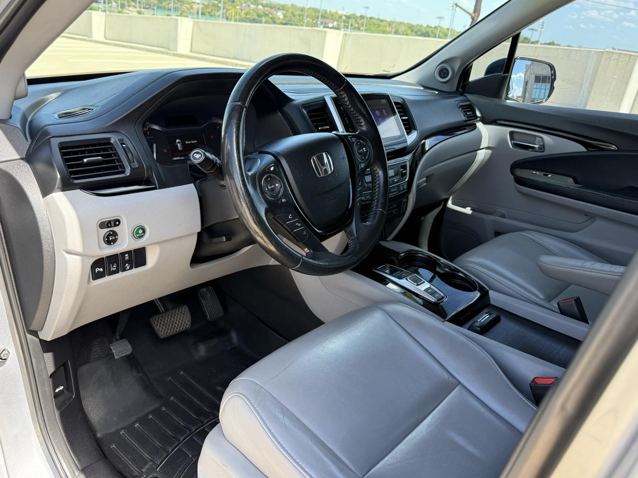 Honda Pilot Touring 2WD 2018