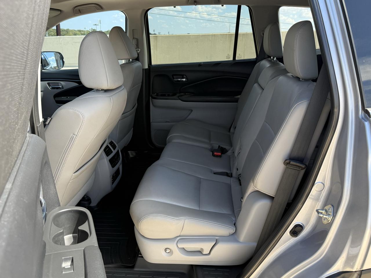 Honda Pilot Touring 2WD 2018
