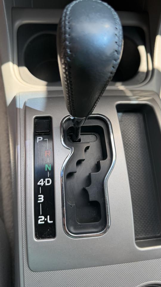 Toyota Tacoma 2WD Double V6 AT PreRunner (Natl) 2010