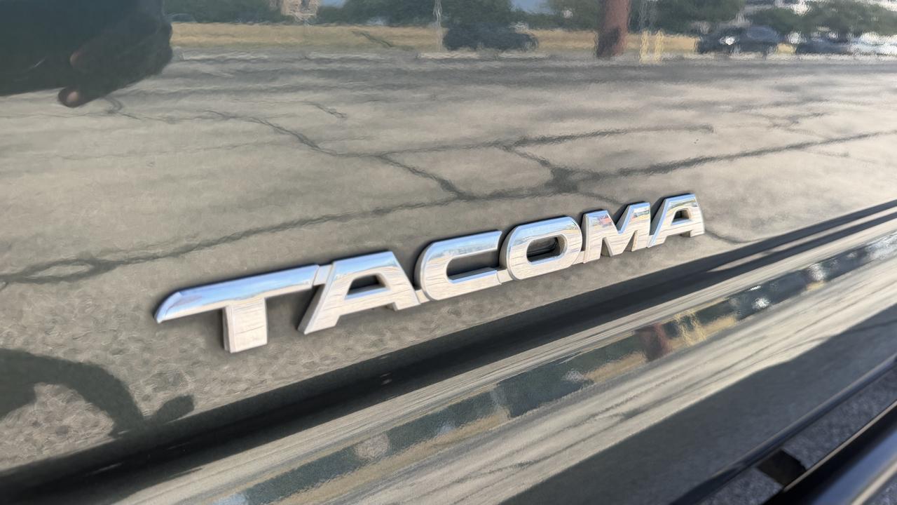 Toyota Tacoma 2WD Double V6 AT PreRunner (Natl) 2010