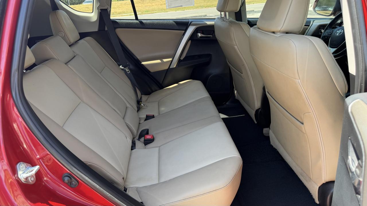 Toyota RAV4 FWD 4dr Limited (Natl) 2014