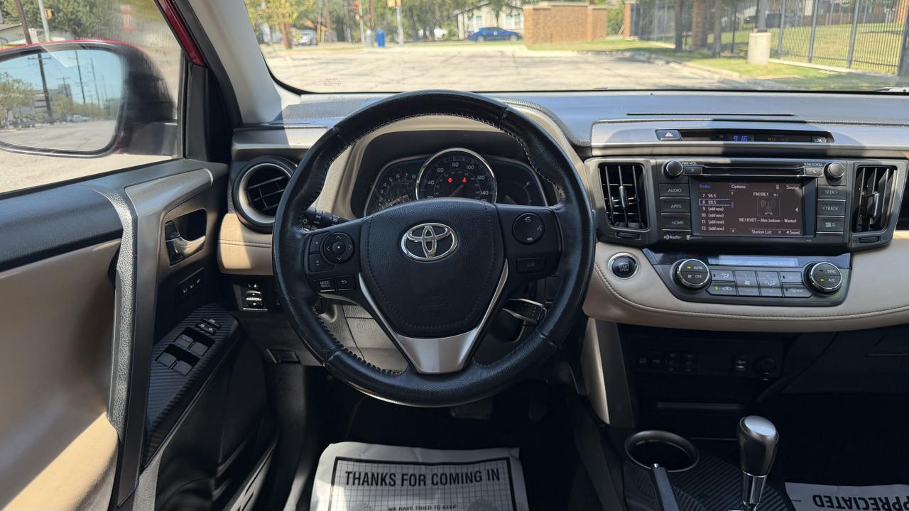 Toyota RAV4 FWD 4dr Limited (Natl) 2014