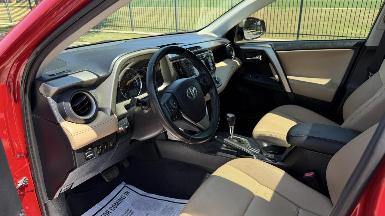 Toyota RAV4 FWD 4dr Limited (Natl) 2014