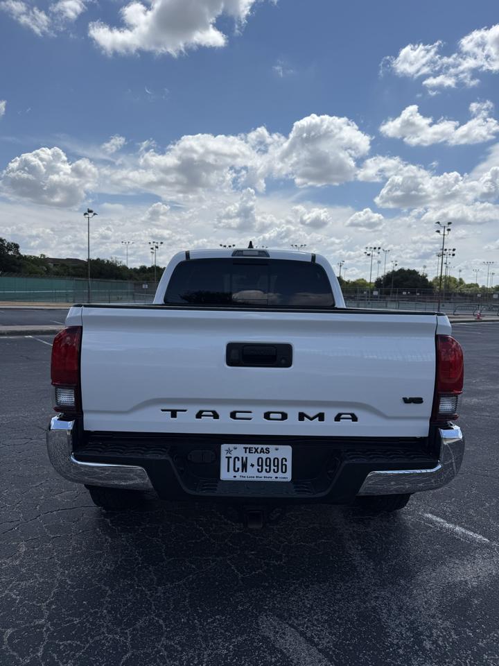 Toyota Tacoma 2WD TRD Sport Double Cab 6' Bed V6 AT (Natl) 2022