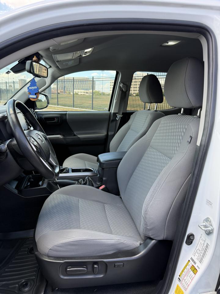 Toyota Tacoma 2WD TRD Sport Double Cab 6' Bed V6 AT (Natl) 2022