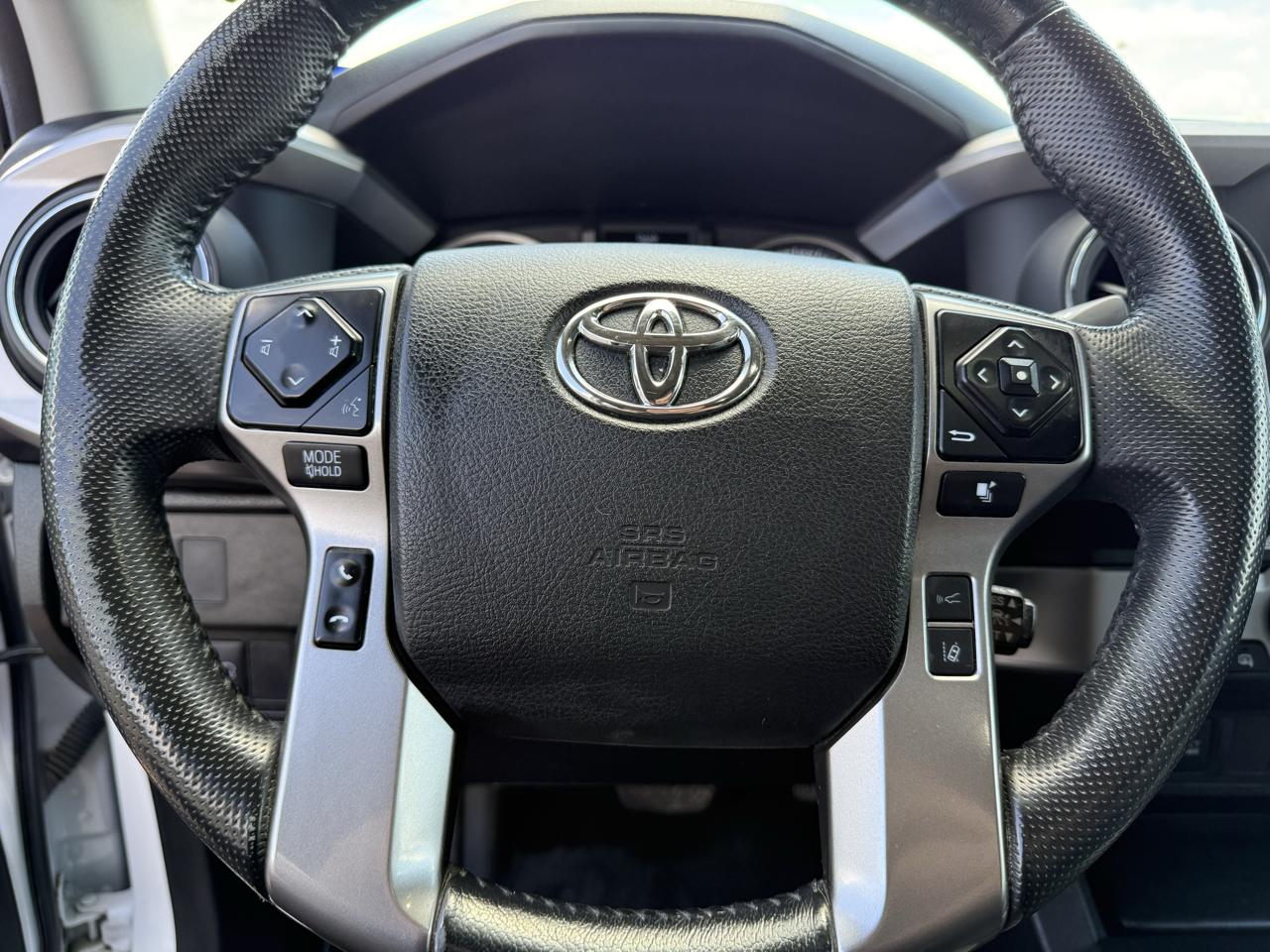 Toyota Tacoma 2WD TRD Sport Double Cab 6' Bed V6 AT (Natl) 2022