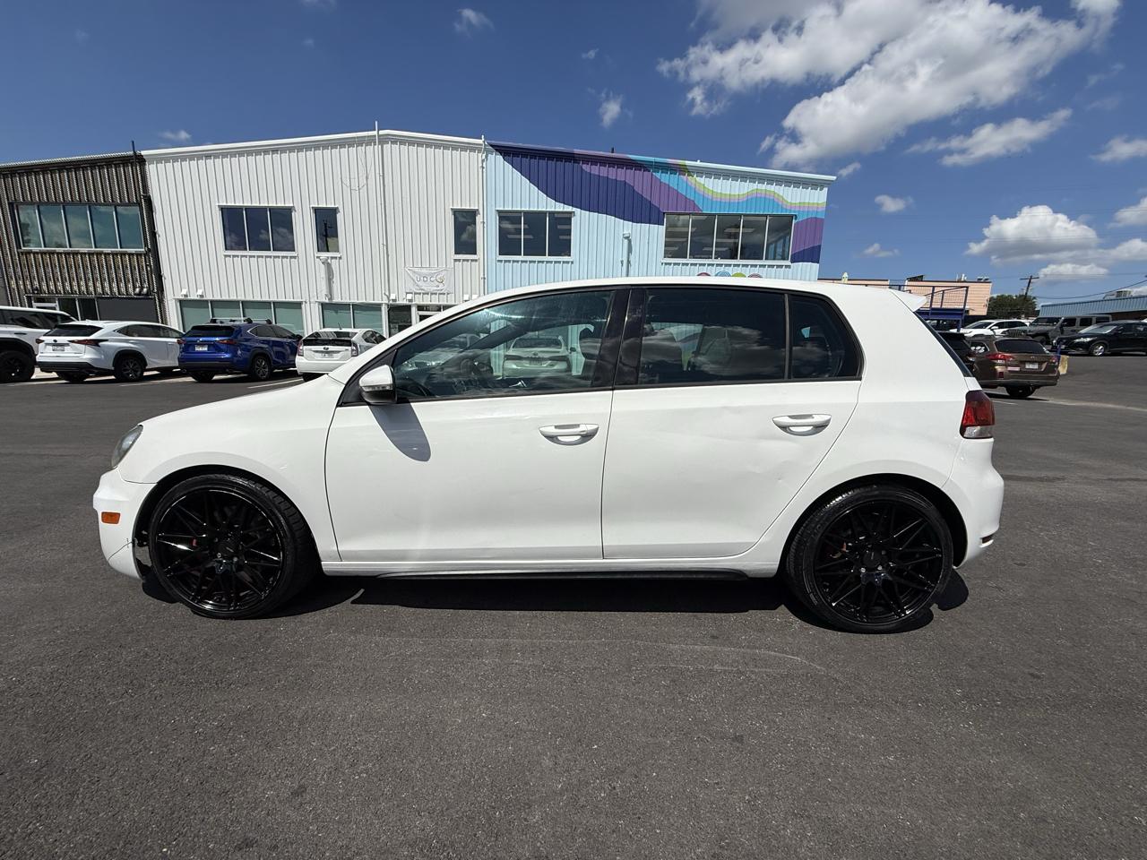 Volkswagen GTI 4dr HB DSG w/Sunroof & Navi PZEV 2012