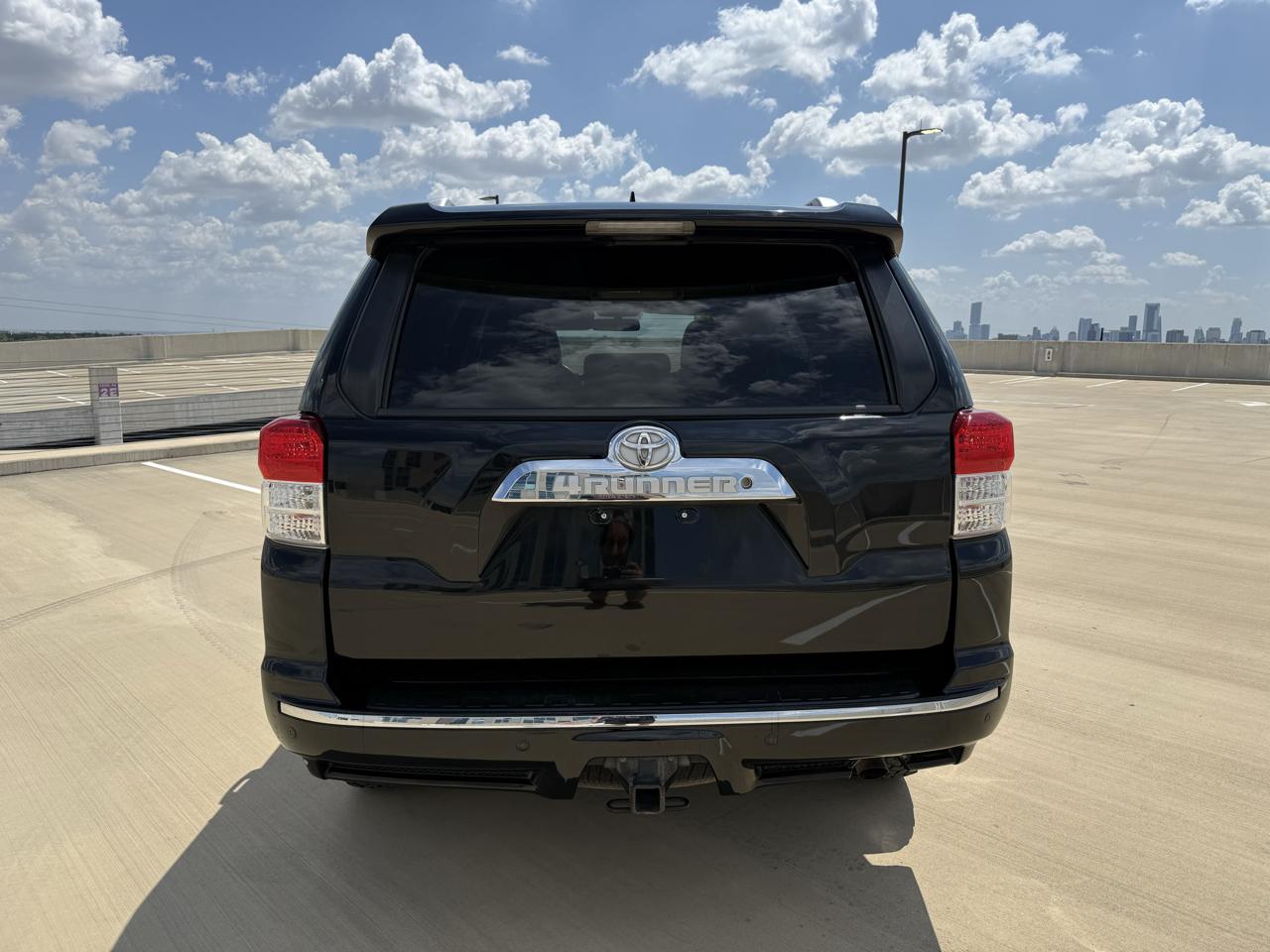 Toyota 4Runner RWD 4dr V6 Limited (Natl) 2013