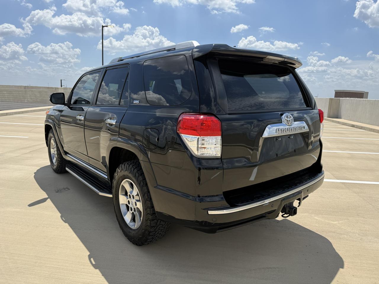 Toyota 4Runner RWD 4dr V6 Limited (Natl) 2013