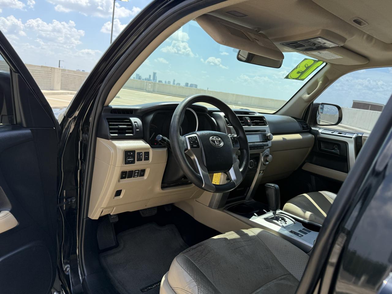 Toyota 4Runner RWD 4dr V6 Limited (Natl) 2013