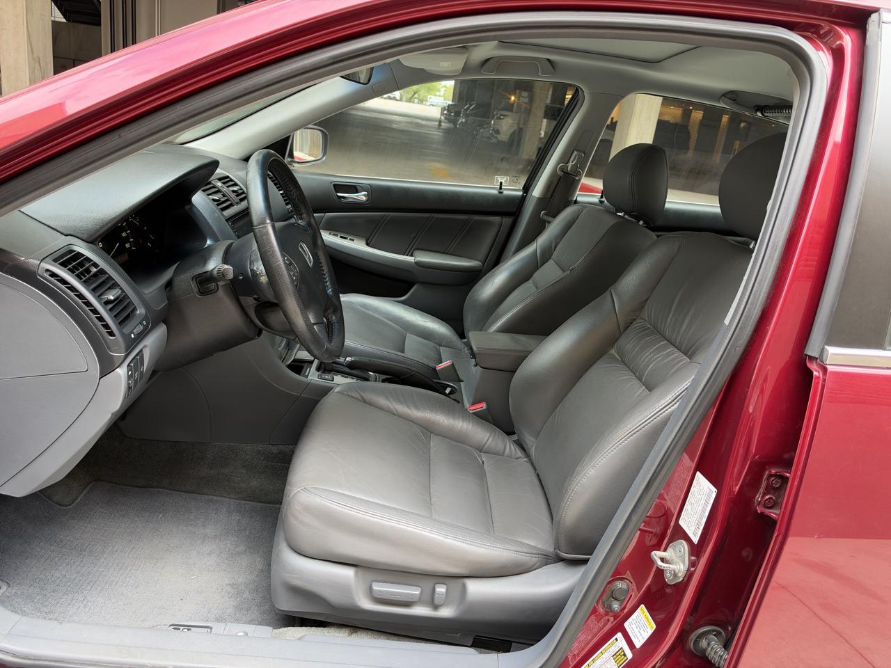 Honda Accord Sdn EX-L V6 AT with NAVI 2006