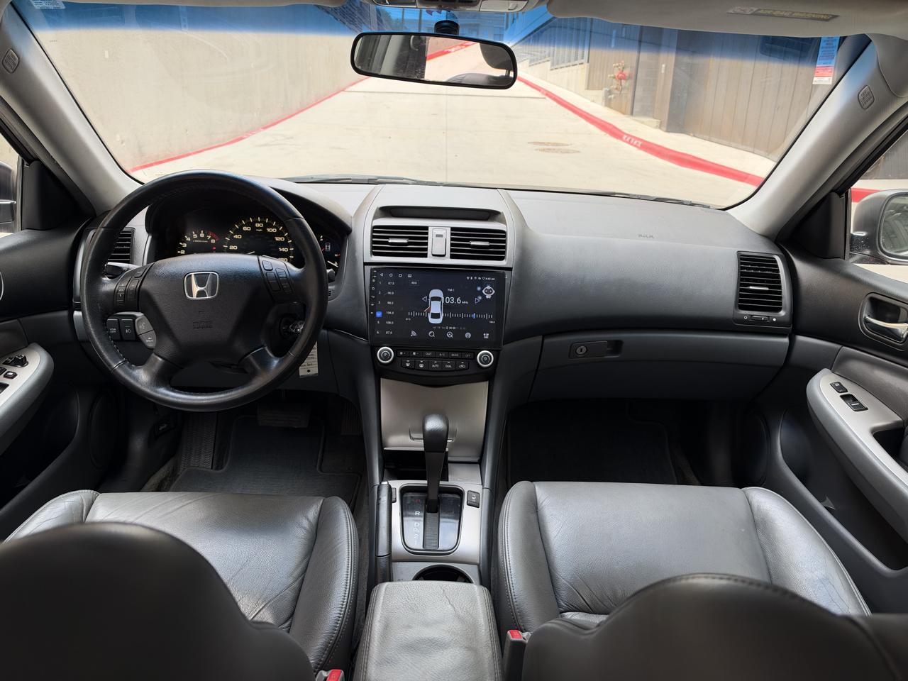 Honda Accord Sdn EX-L V6 AT with NAVI 2006