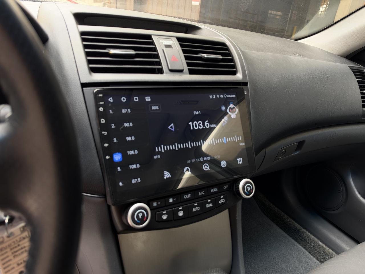 Honda Accord Sdn EX-L V6 AT with NAVI 2006