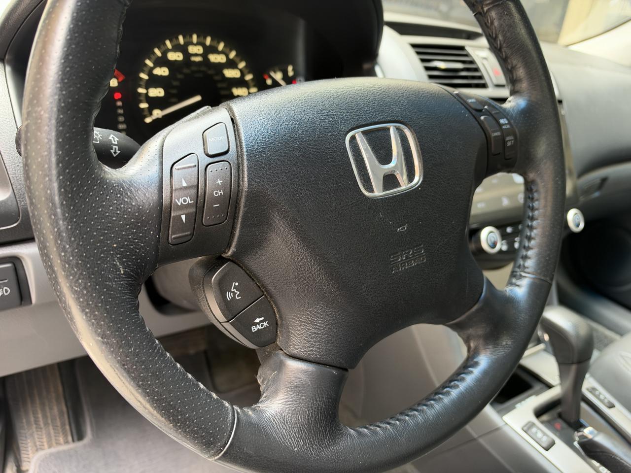 Honda Accord Sdn EX-L V6 AT with NAVI 2006