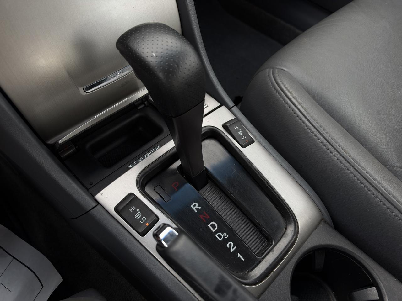 Honda Accord Sdn EX-L V6 AT with NAVI 2006