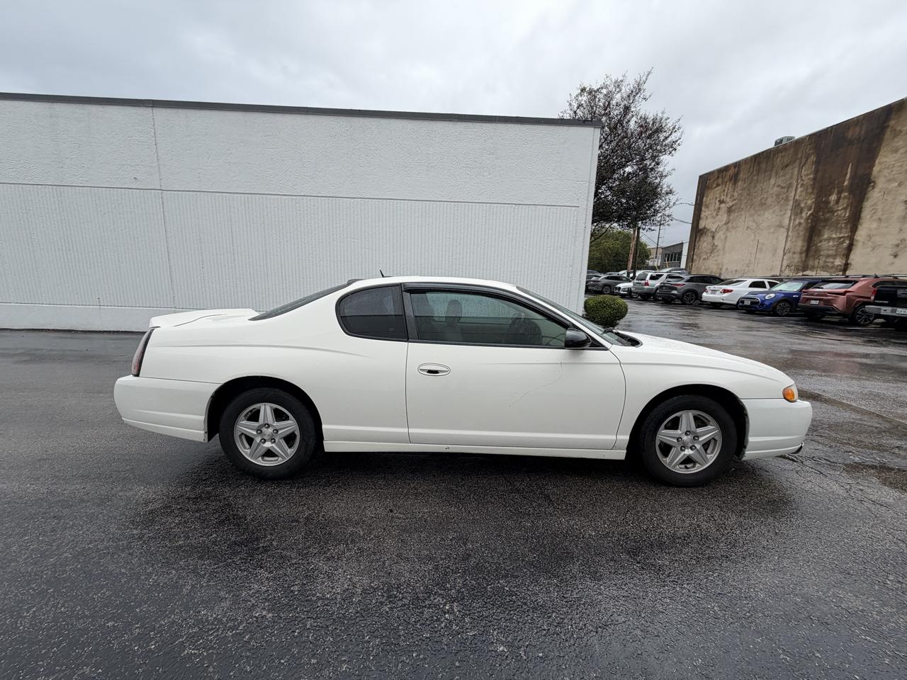 Chevrolet Monte Carlo 2dr Cpe LT 2005