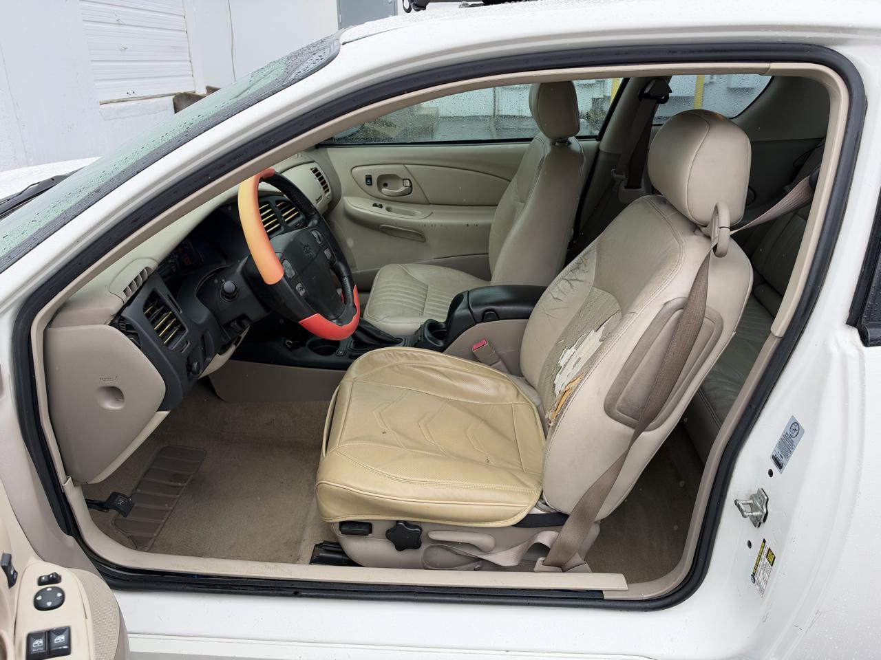 Chevrolet Monte Carlo 2dr Cpe LT 2005