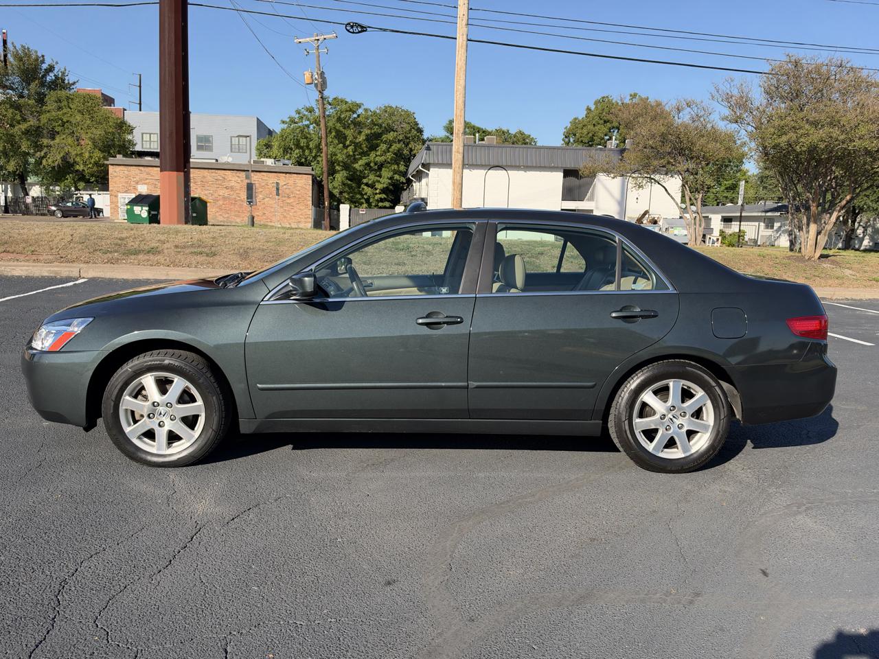 Honda Accord photo 8