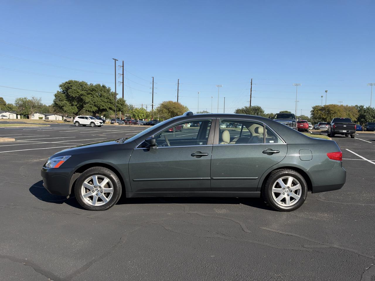 Honda Accord photo 29