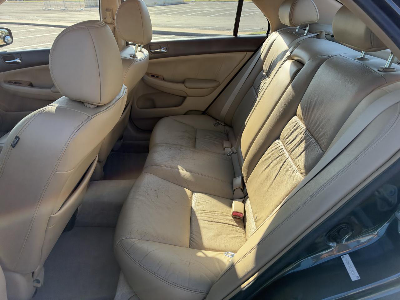 Honda Accord photo 18