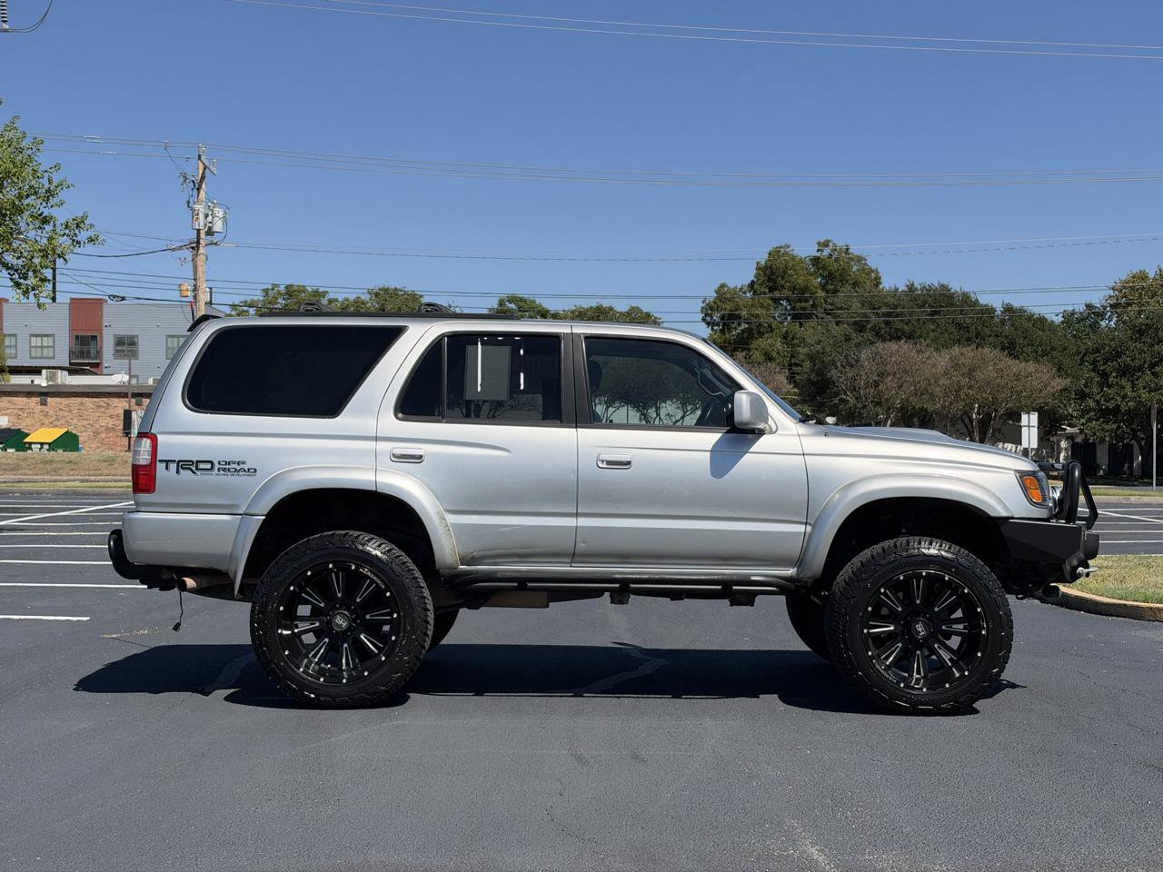 Toyota 4Runner 4dr SR5 3.4L Auto 4WD 2000