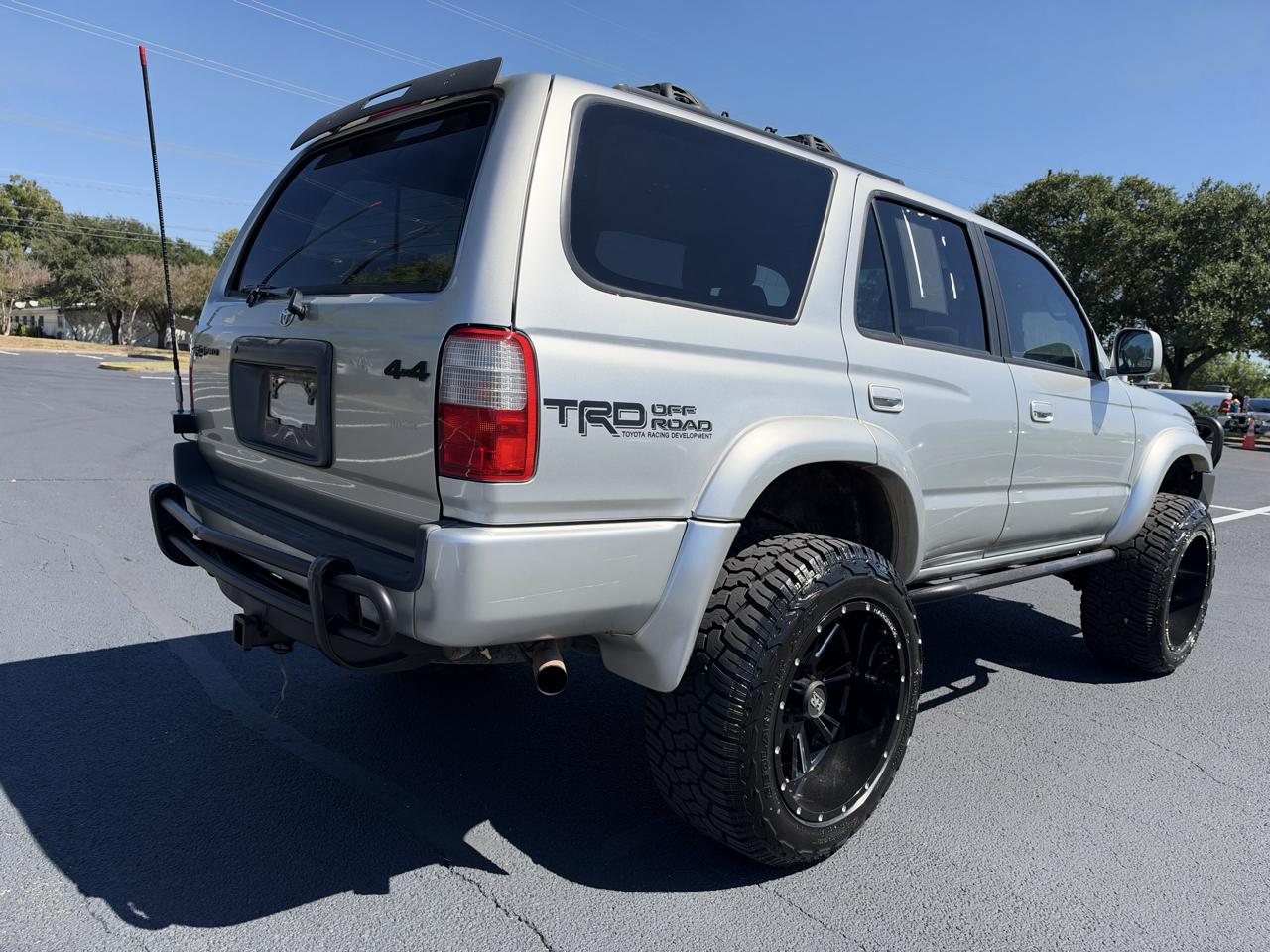 Toyota 4Runner 4dr SR5 3.4L Auto 4WD 2000