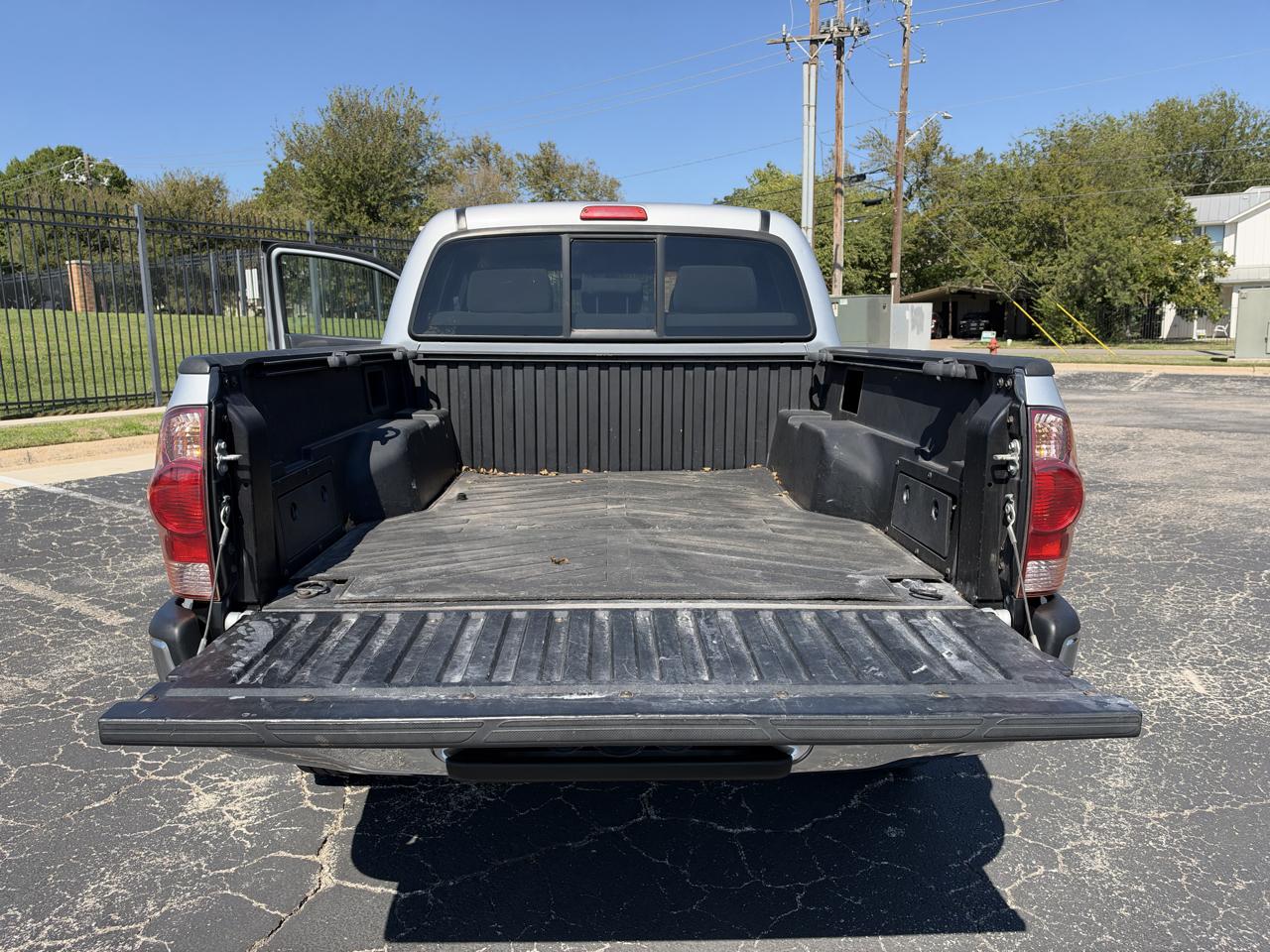 Toyota Tacoma Double 128" PreRunner Auto (Natl) 2005