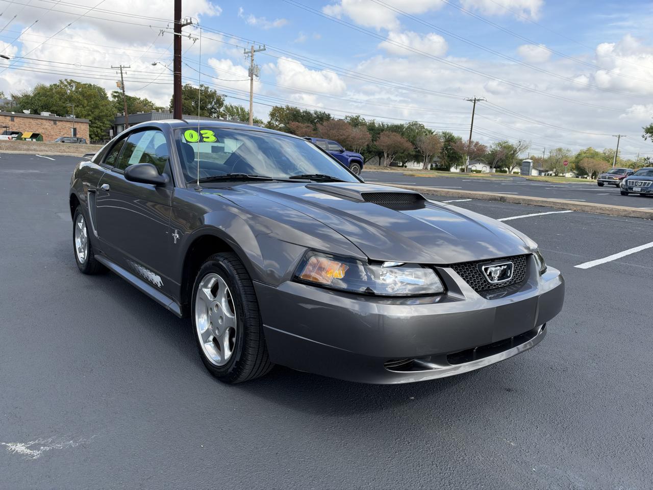 Ford Mustang 2dr Cpe Standard 2003