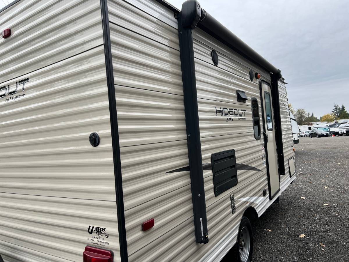 Keystone RV Hideout  2019