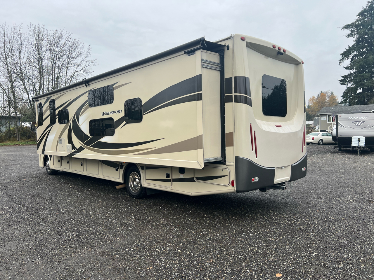 Thor Motor Coach Windsport  2016