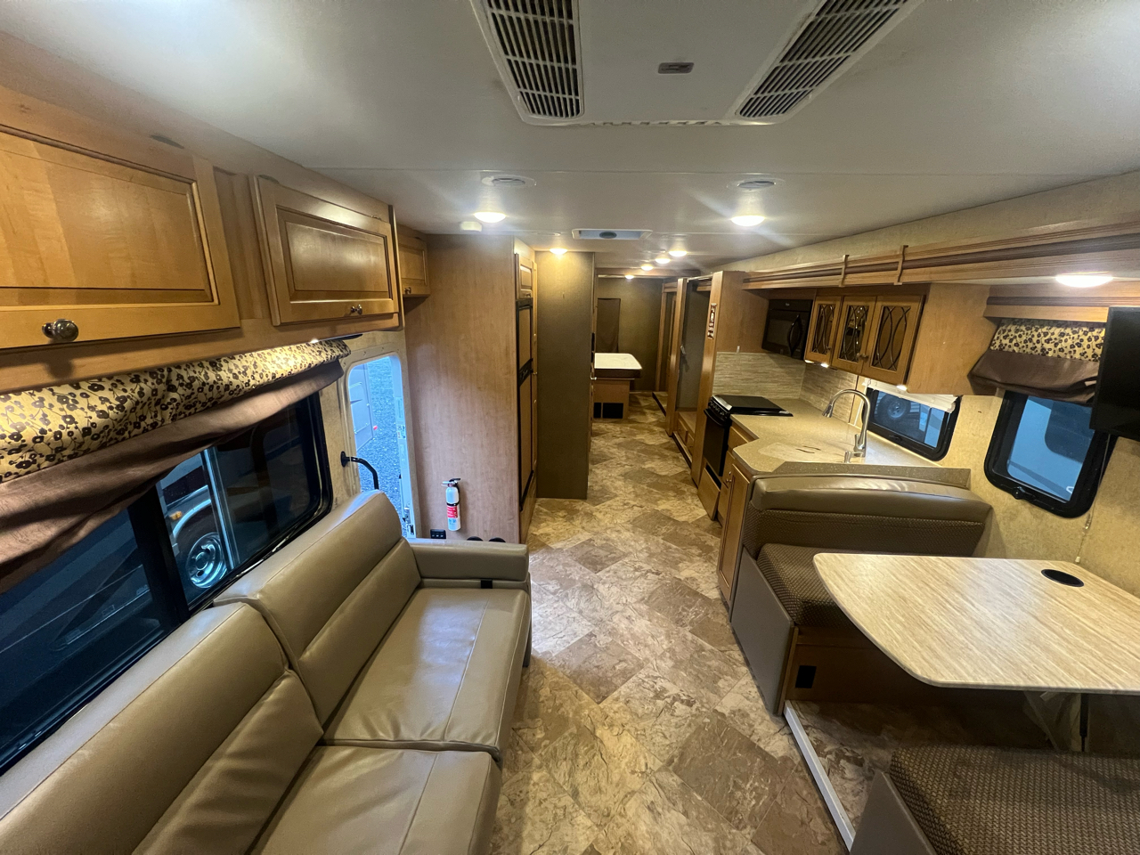 Thor Motor Coach Windsport  2016