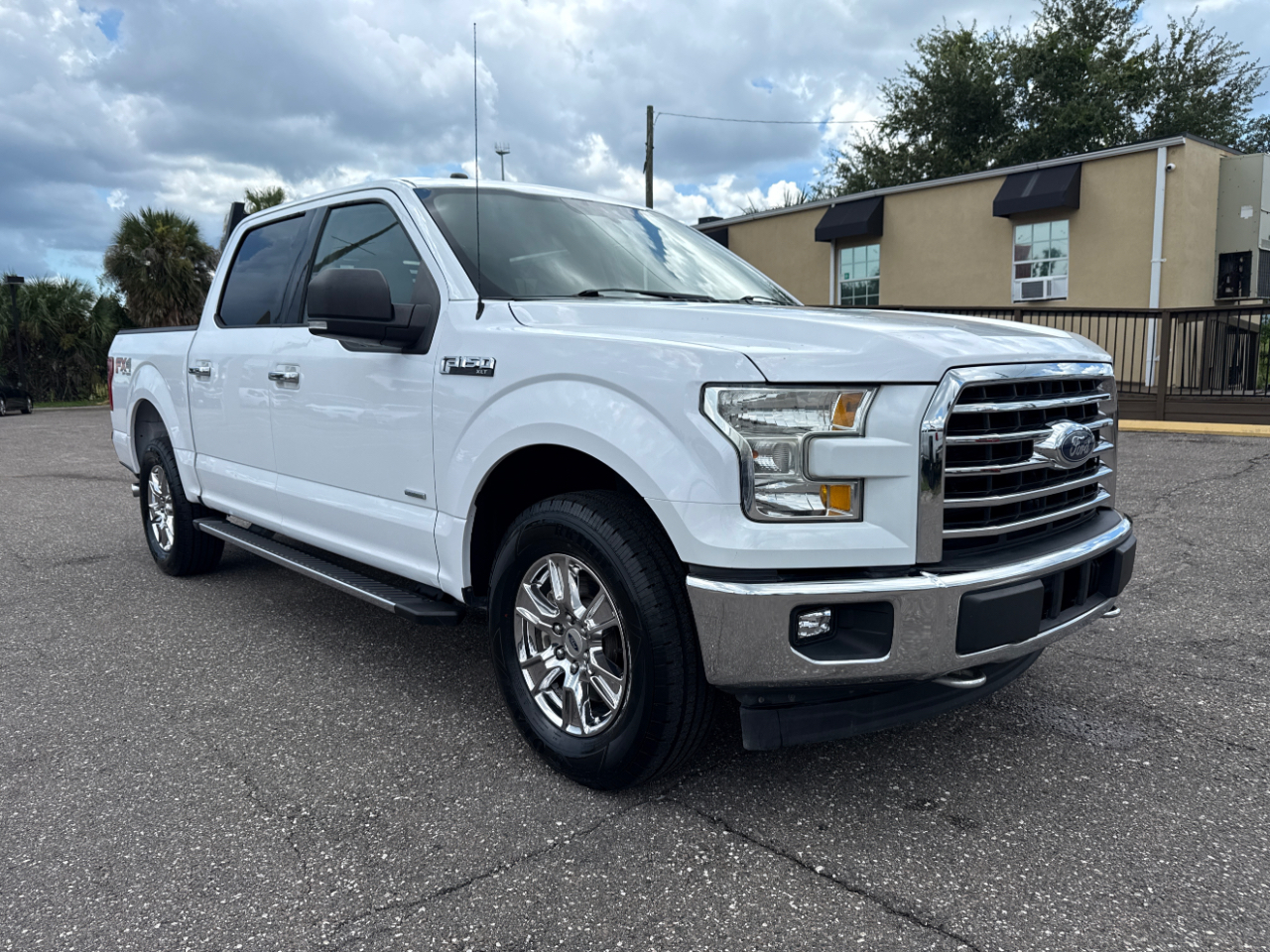 Ford F-150 XLT 6.5-ft. Bed 4WD 2017