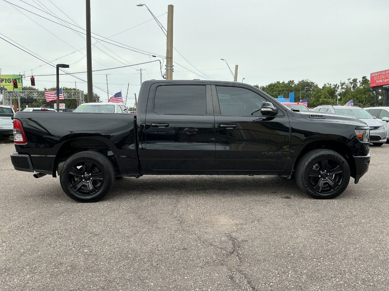 RAM 1500 Big Horn Crew Cab SWB 4WD 2020