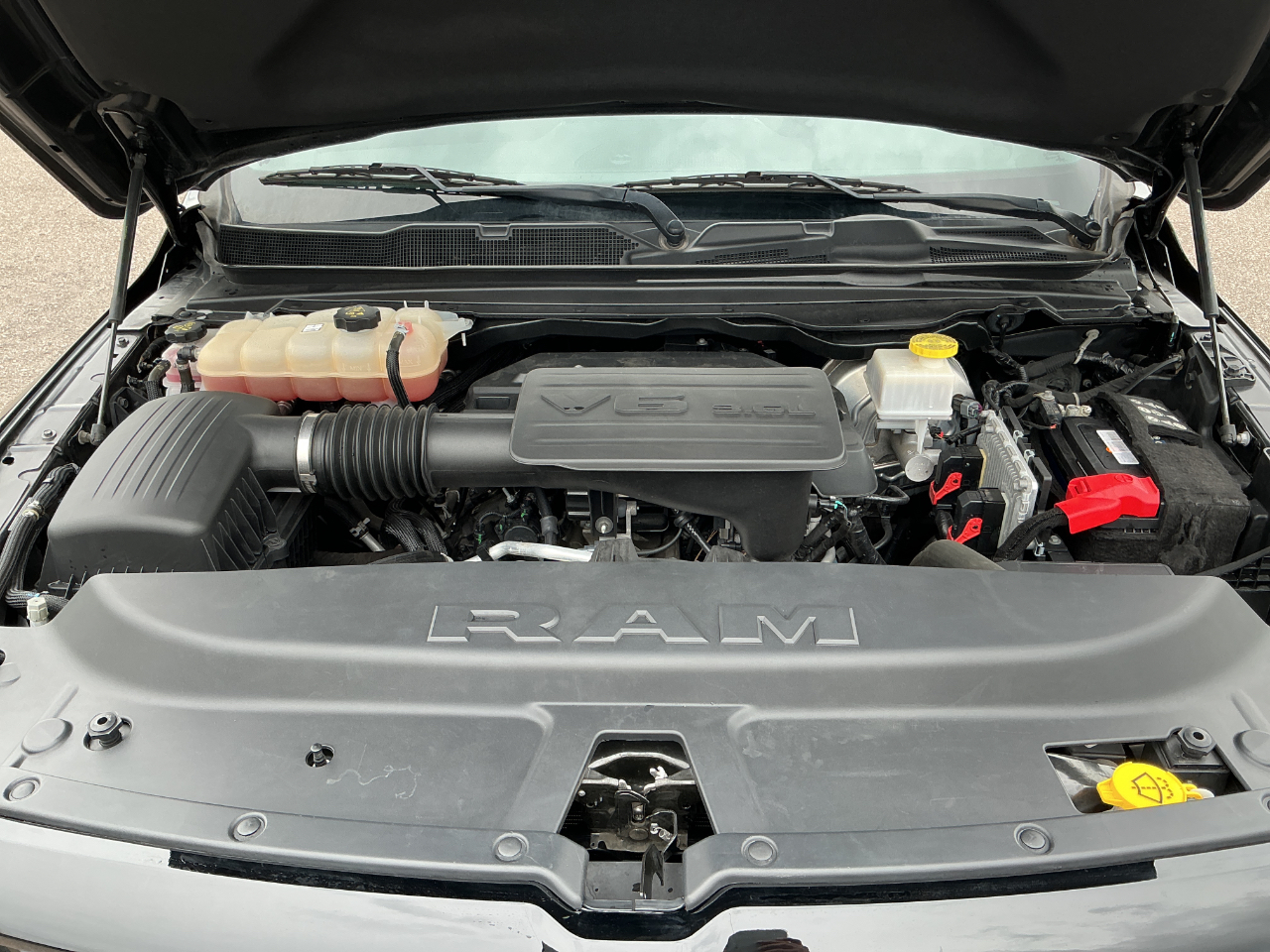 RAM 1500 Big Horn Crew Cab SWB 4WD 2020