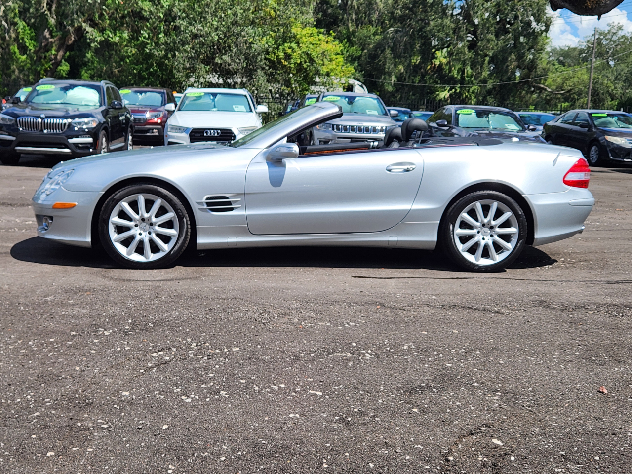 2007 Mercedes Benz SL 550 photo 2
