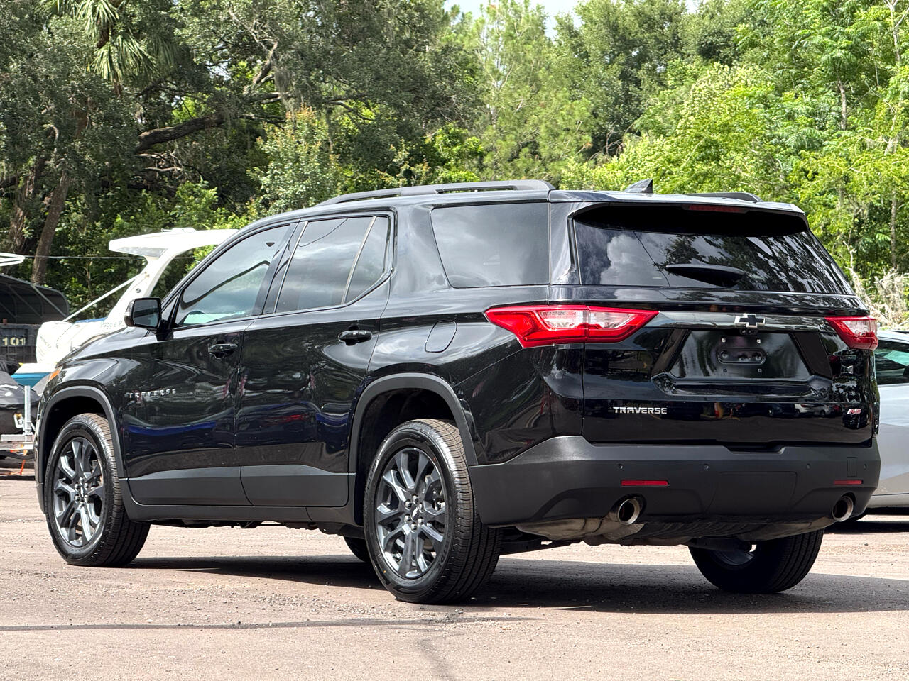 2020 Chevrolet Traverse RS photo 3