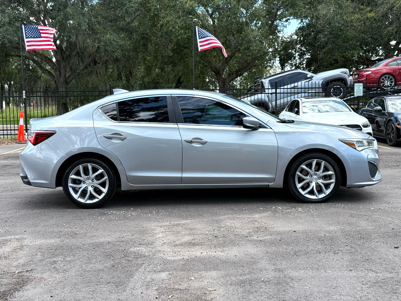 2019 Acura ILX Base photo 4