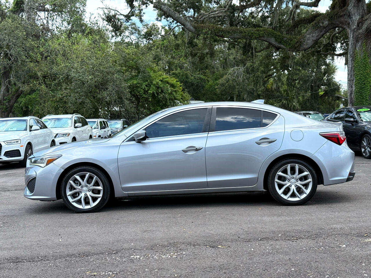 2019 Acura ILX Base photo 8