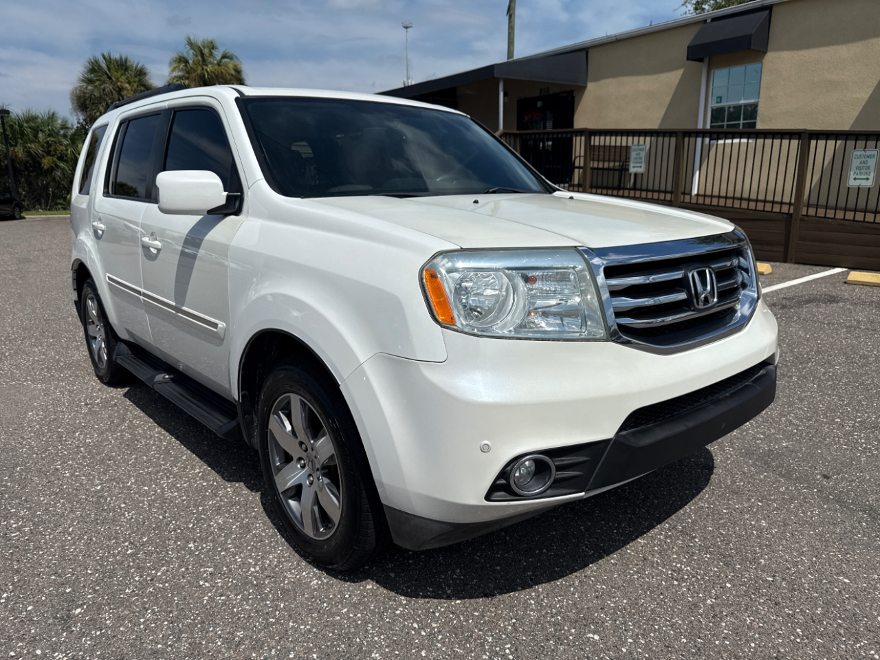 2014 Honda Pilot Touring photo 4